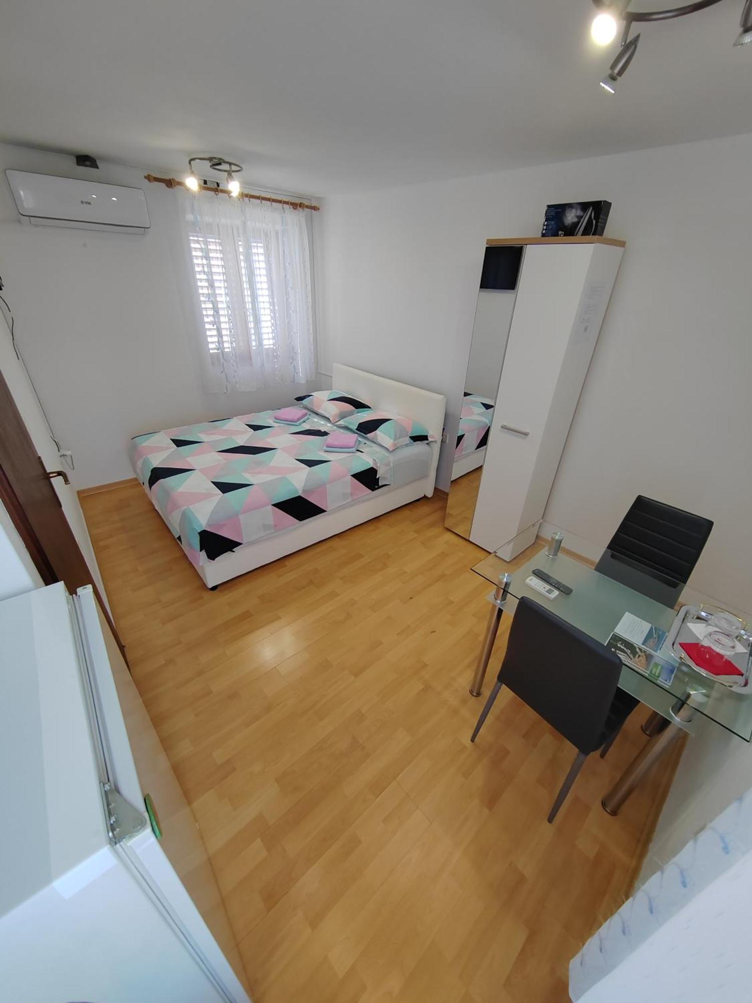 Rooms Neda อิซอลา ห้อง รูปภาพ