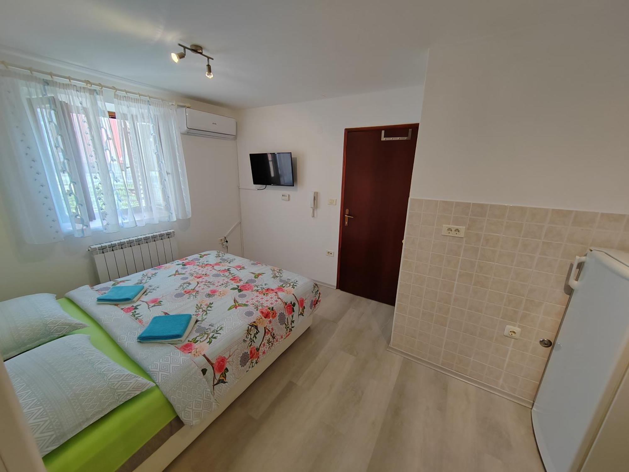 Rooms Neda อิซอลา ห้อง รูปภาพ