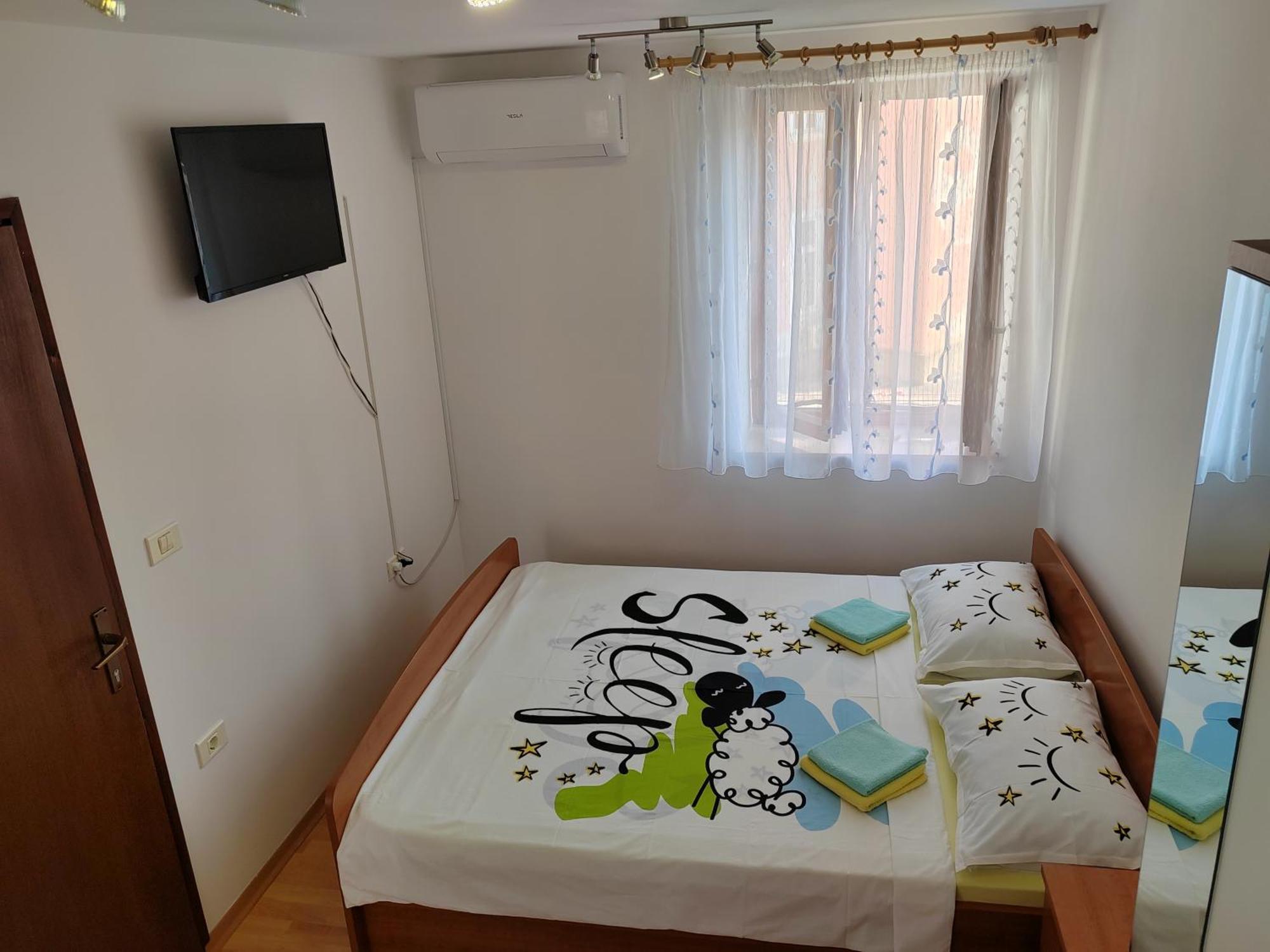 Rooms Neda อิซอลา ห้อง รูปภาพ