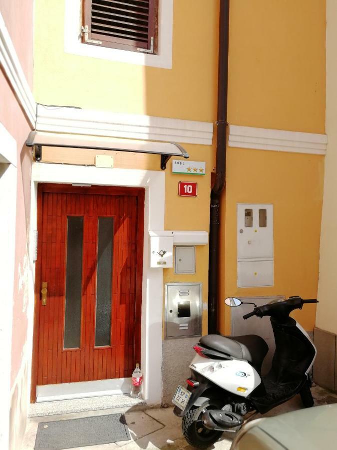 Rooms Neda อิซอลา ภายนอก รูปภาพ
